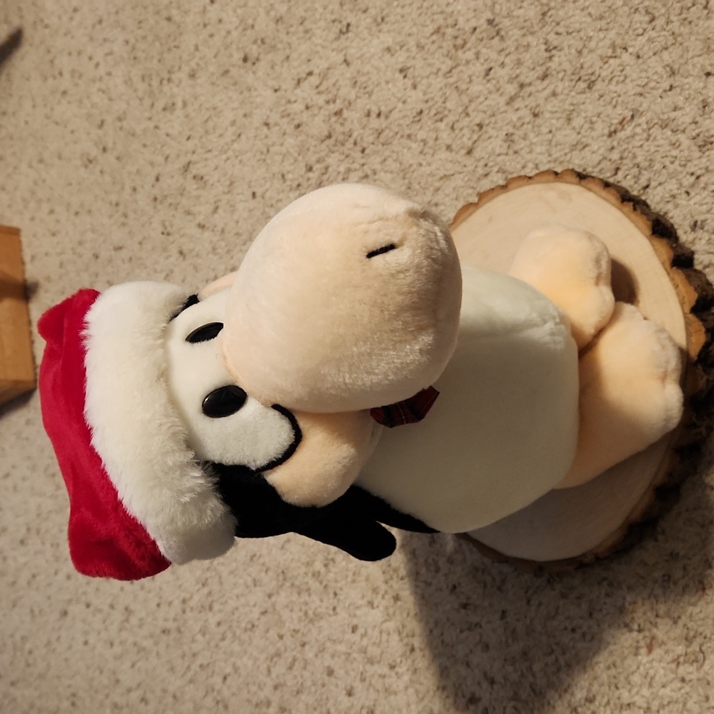 R. Dakin Christmas Penguin Stuffed Animal Washington Post Writers Group 1987